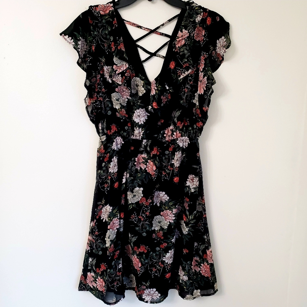 Monteau Floral Black Dress with Ruffle Sleeves size M